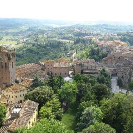 Antichi casali & piscina vicino città d'arte