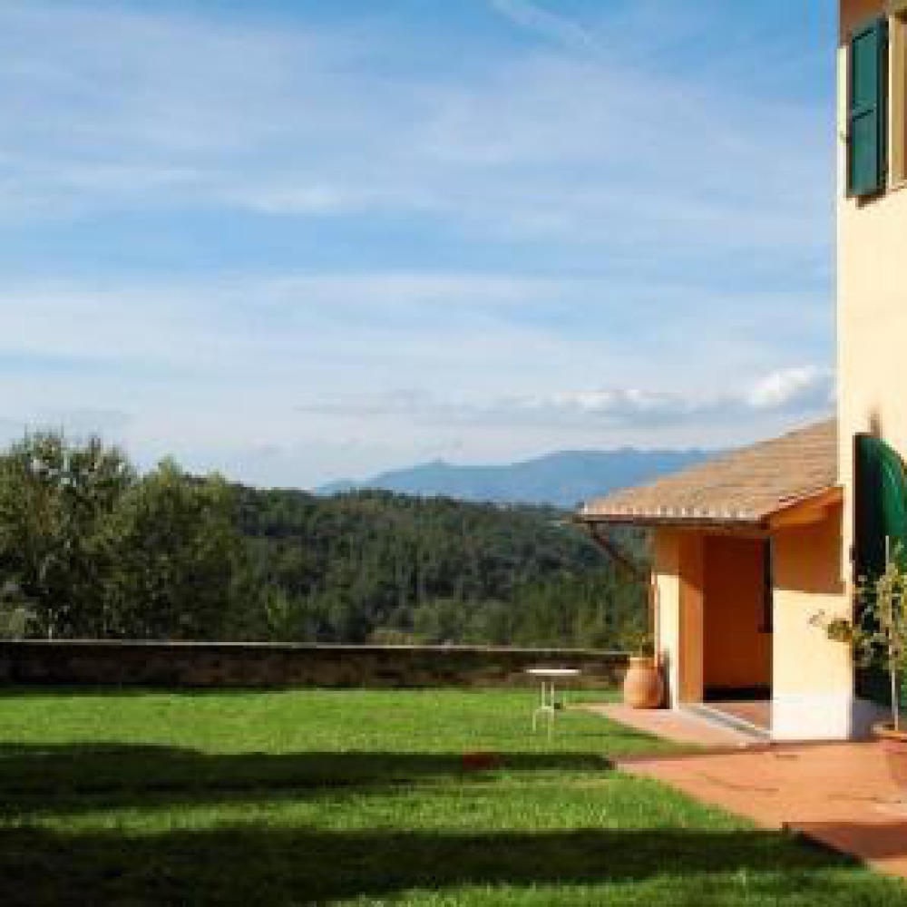Countryhouse with pool  on Pisa hills