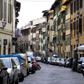Apartment in Florence in an Historical Square