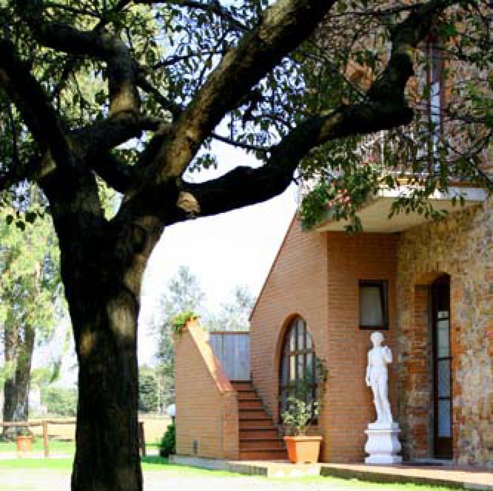 Farmhouse at the seaside in Maremma