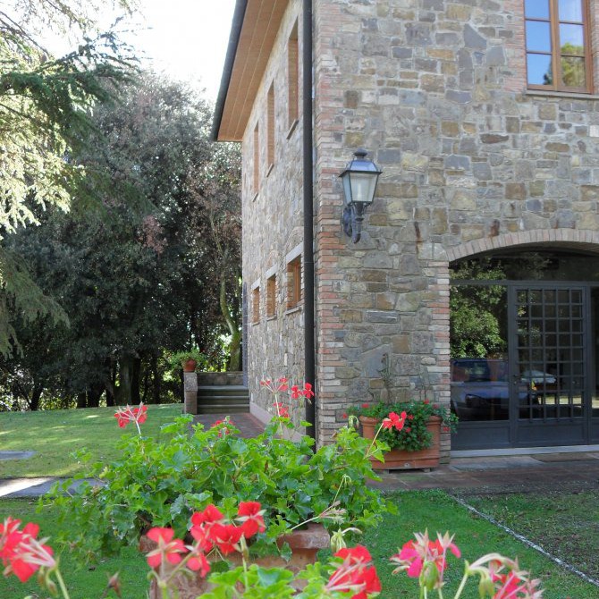 Villas on top of a hill in Chianti