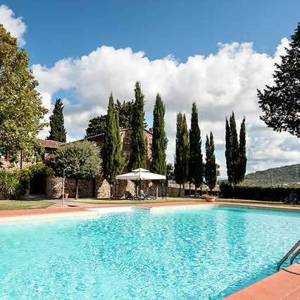 Countryhouse 11 apartments in Val Di Cornia