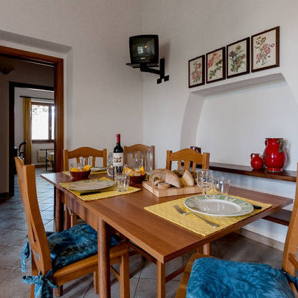 Countryhouse 11 apartments in Val Di Cornia