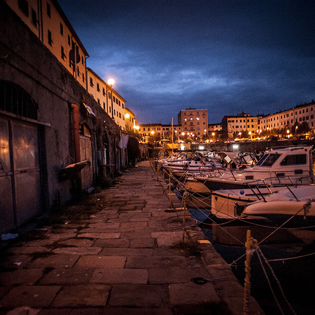 Visit Livorno by boat along the canals