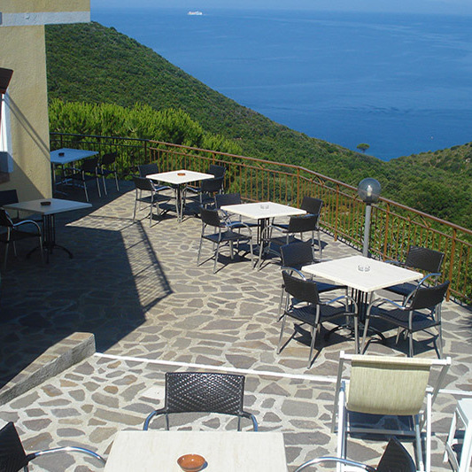 eco-hotel, a peaceful on the Elba island