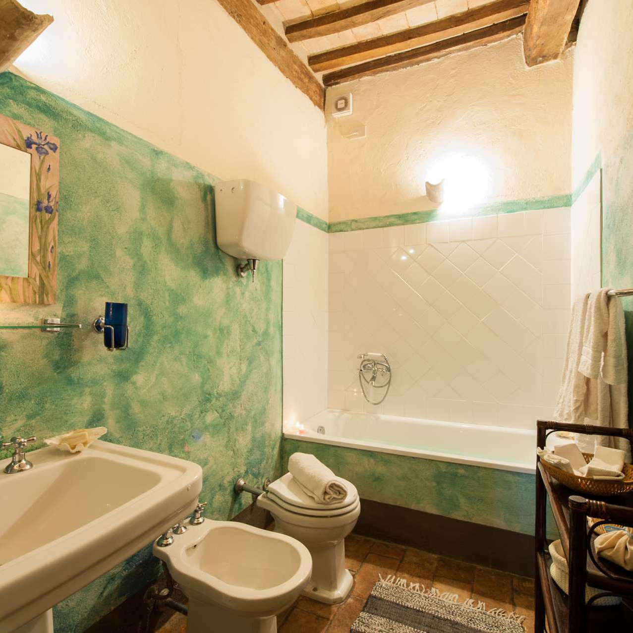 Villa in San Casciano dei Bagni - 14 people